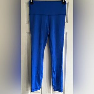 Lululemon Wunder Train , 25 in , size 6.